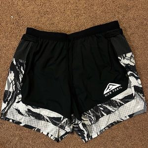 Nike Men’s Medium Trail Running Shorts